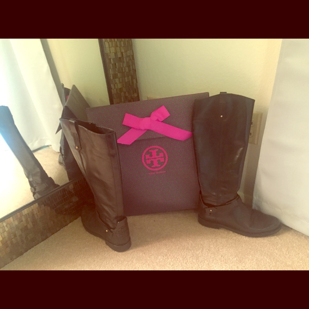 Tory Burch size 7.5 Black Derby Riding Boots